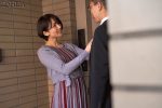 あそこの美しい清楚な若奥様を犯したい？可愛らしい人妻さんが俺の卑猥行為にハマってイク…。