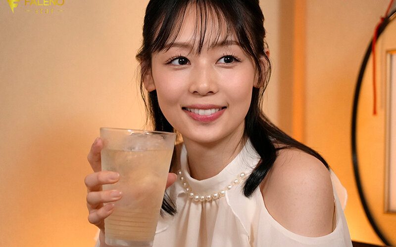 スレンダー痴女な親友の彼女との浮気はこんなに気持ち良いのぉ～！？スゴテク奉仕で男のザー抜きしちゃうセクシーお姉さん