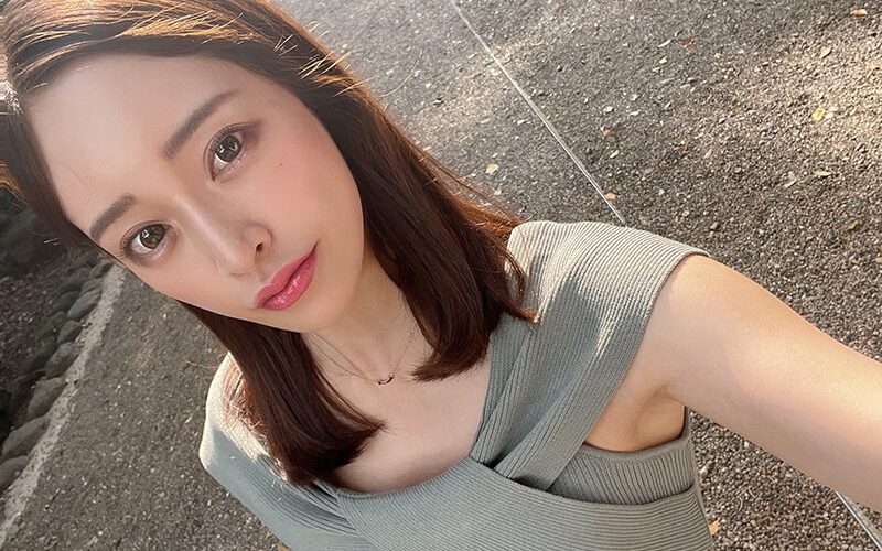 マジっすか！？こんな綺麗な三十路妻と出会い系サイトで知り合って即日ナカダシまでさせてもらえちゃうなんて！