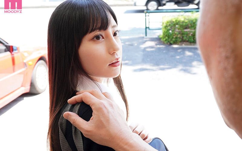 ケイサツに言われたくないならおマ○コ見せろよー！隠し通せない女子校生の万引き折檻